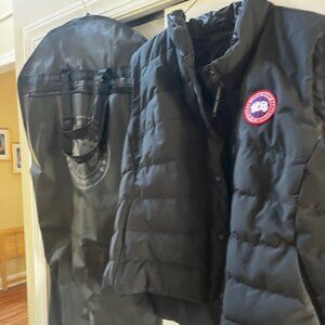 Unisex Canada Goose XXL vest - like new
